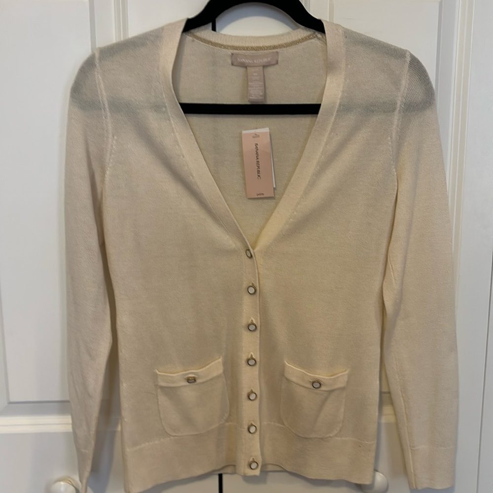 Banana Republic woman cardigan size xs